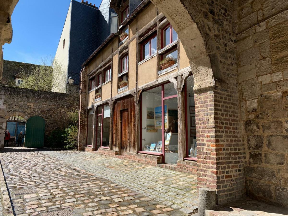 Fenetres Sur Cour - Centre Historique - Apartment Honfleur Exterior photo