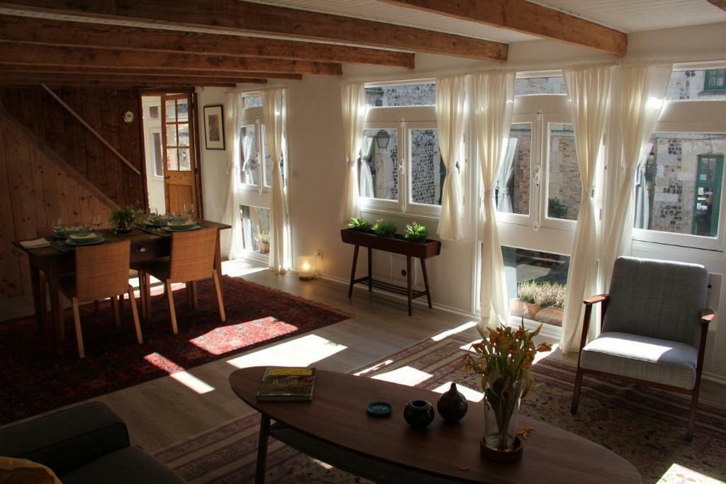 Fenetres Sur Cour - Centre Historique - Apartment Honfleur Exterior photo